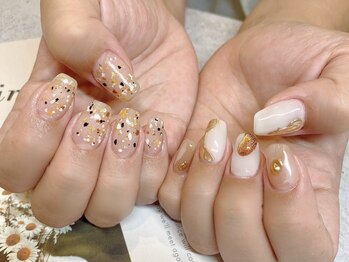 ルーム(ROOM)の写真/大人シンプル～流行りのトレンドも◎ライフスタイルに合わせたデザインで理想の指先を叶えます♪