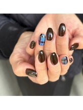 ルート12/チェック柄ネイル