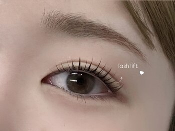 エサージュ 表参道店/まつ毛パーマ/担当：竹原