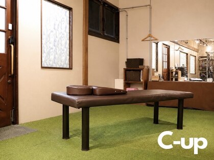 シーアップ(C-up)の写真