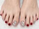 ネイルサロン プラスディーネイル(+D.Nail)の写真/秋になってもフットネイルは必須！大人なデザインで指先を綺麗に彩る贅沢時間☆