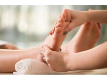 美来/足マッサージ