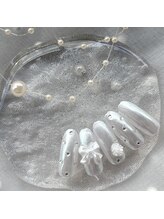 ケソン ネイル スタジオ(qeson nail studio)/ホワイトミラーの冬デザイン♪