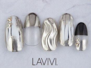 ラヴィヴィ 表参道店(LAVIVI.)/ミラーネイル　表参道店