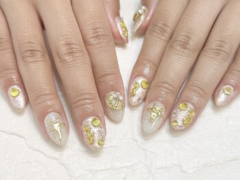 バズネイル(VAZ NAIL)/