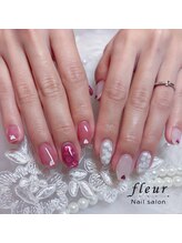 フルール(fleur)/ラブリーなハートネイル