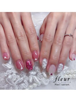 フルール(fleur)/ラブリーなハートネイル