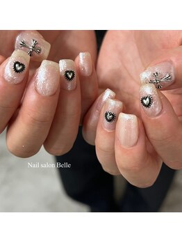 ホワイトラメ × ブラックパーツ