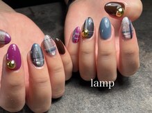ランプ(lamp)/秋チェックネイル