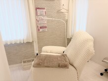 セネル 梅田茶屋町店(SeneL)の雰囲気（グレーと大理石を基調とした内装がオシャレ♪）