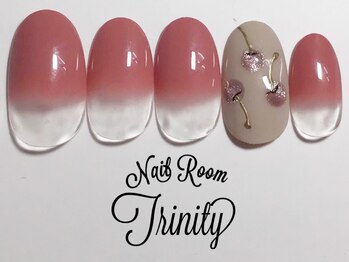 ネイルルーム トリニティ(Nail Room Trinity)/150種類以上選べるアート付