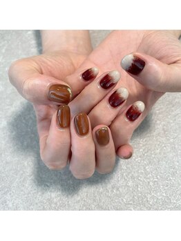 ロクサンサン(633)/アシメネイル