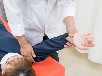 ほねつぎ太田高林はりきゅう接骨院/猫背姿勢になってませんか?