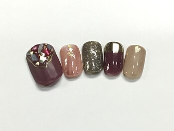 ネイルアンドまつげ リュフェール 五反田(Nail Lufaire)/くすみボルドーミラー