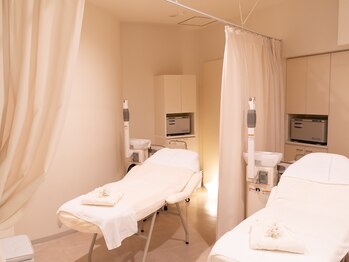 ポーラ ザ ビューティ 大船駅前店(POLA THE BEAUTY)/ベッド2台