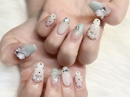 【キラキラワンホンネイル】