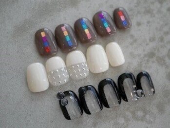 THE　CHIC　nailの写真/【高技術・丁寧な接客・高持続】トレンドを抑えた誰もが羨む指先に◇納得の仕上がりにリピーター続出★