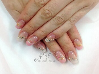 ネイルサロン ビューティーマジック 川口店/大人フレンチ