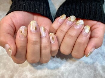 ミヤビネイル(miyabi nail)の写真/シンプルなデザインでありながらも品のあるデザインセンス、大人の落ち着きを感じる指先に魅力度UP♪