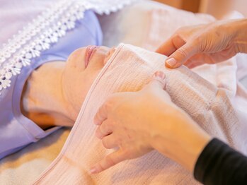 グランド ポーム(Grandes Paumes)/【小顔リフト整顔】