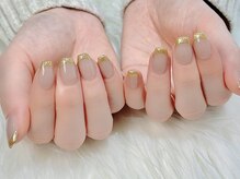 ヒールネイル(heal nail)/greige×ラメfrench.