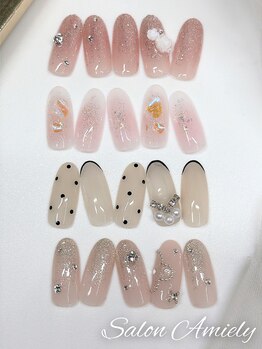 サロン アミリー(Salon Amiely)の写真/豊富なカラーとパーツで指先を彩る♪韓国デザインの薔薇パーツとトレンドのチークネイルで特別感を演出☆