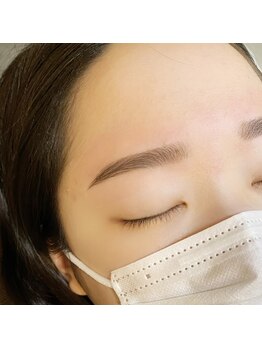 イチマルイチ(&101)の写真/≪美眉アイブロウ¥4400～≫魅力的な眉毛でお顔の印象UP!!骨格に合わせた形に整え美しい眉に仕上げます♪