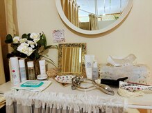 ぷらっと鍼灸院/メイクコーナー