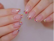 幻之花ネイル/押し花フレンチ　押し花ネイル