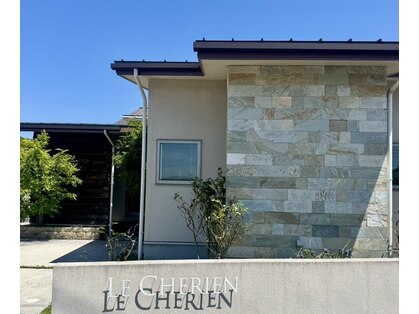total beauty salon LE CHERIEN【パリジェンヌ・着付け・ヘアセット・ヘアメイク】の写真