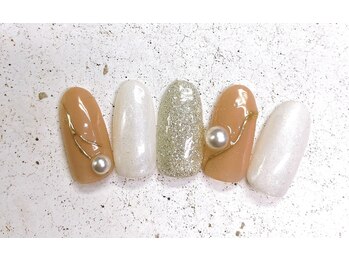 ネイルアンドまつげ リュフェール 五反田(Nail Lufaire)/パールホワイトネイル