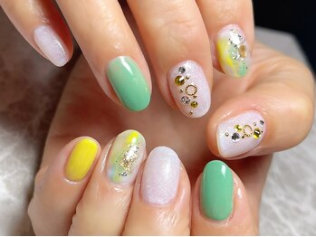 レディグリッター(Lady glitter)/ビタミンカラーニュアンスアート