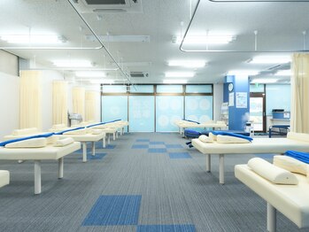 やさしさ 昭島東中神整骨院の写真/【根本から歪みを改善します◎】身体の歪みを直す事で美姿勢に◎空いた時間にもご来店いただけます!!
