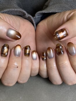 ハチニーキューネイルアトリエ(829 Nail Atelier)/お持ち込みデザイン
