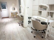 アイラッシュ ビューティー ラボ モナ(MONA)/