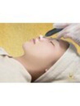 カメリー座薫 大阪上本町本店/シミ改善！ケアコース