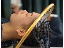 ヘッドスパの効果肩コリ解消眼精疲労の解消、 リフトアップくすみ解消、頭脳活性化、睡眠と同時改善 