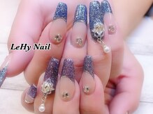 レヒネイル(LeHy nail)/ラメ×フレンチネイル