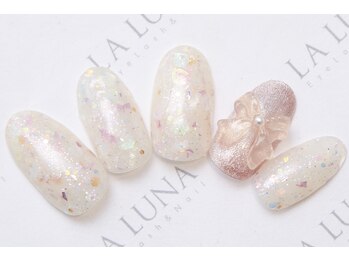 ラルナ ネイルアンドアイラッシュサロン(LA LUNA nail & eyelash salon)/25年3月4月◇定額ナチュラル◇