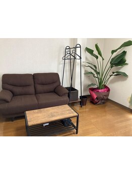 仕事帰り・早朝OKのサロン