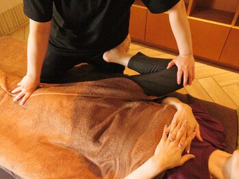 ラックス 南春日店の写真/血流促進！もみほぐしとのセットメニューで全身を整える至福の時間。疲労回復をサポート◎
