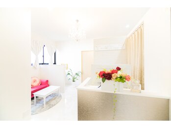 ディア スプリーマ/綺麗な空間でお寛ぎくださいませ