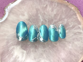 ネイルサロン フローリア(nail salon Florir)/マグネット×ミラーネイル