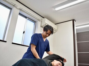 ケアフォー 吉祥寺(Carefor)の写真/《国家資格取得者による本格施術》お身体の歪みを整えて、首・肩・腰の辛さを改善！心も身体もスッキリ♪