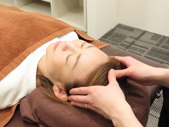 薮下整体院 札幌円山店/ヘッドスパで睡眠の質向上!