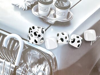 シャルム(Charm)/8月【定額】トレンドコース