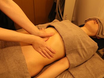 ビテ(Bite)/【ボディ】前面 腸セラピー