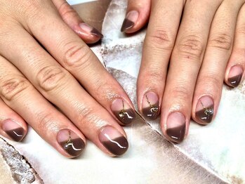 キャンアイドレッシー 三鷹ネイルサロン/定額デザインC