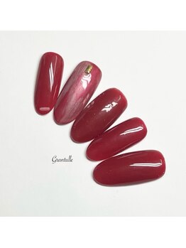 グランチュール(Grantulle)/綺麗めなブラシネイル