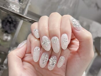 ミリーモア 新宿(Milyy moor)/キラキラネイル